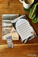 Charger l'image dans la galerie, Trio cahier, bloc-notes &amp; signet
